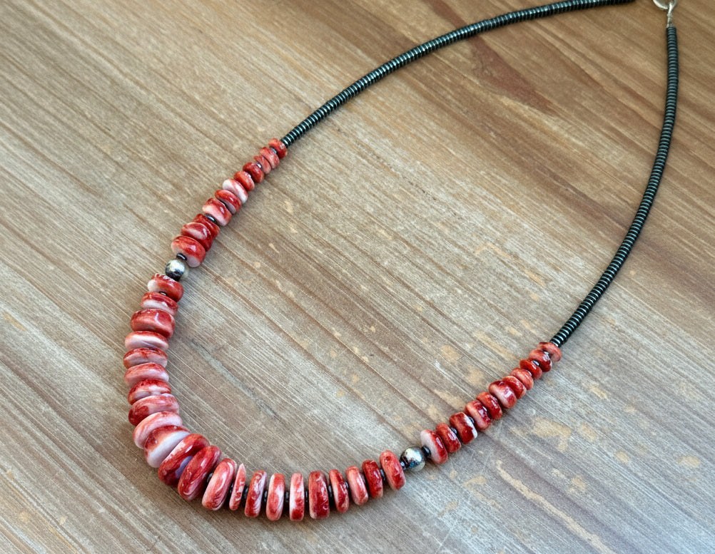23” Red Spiny Graduated Necklace