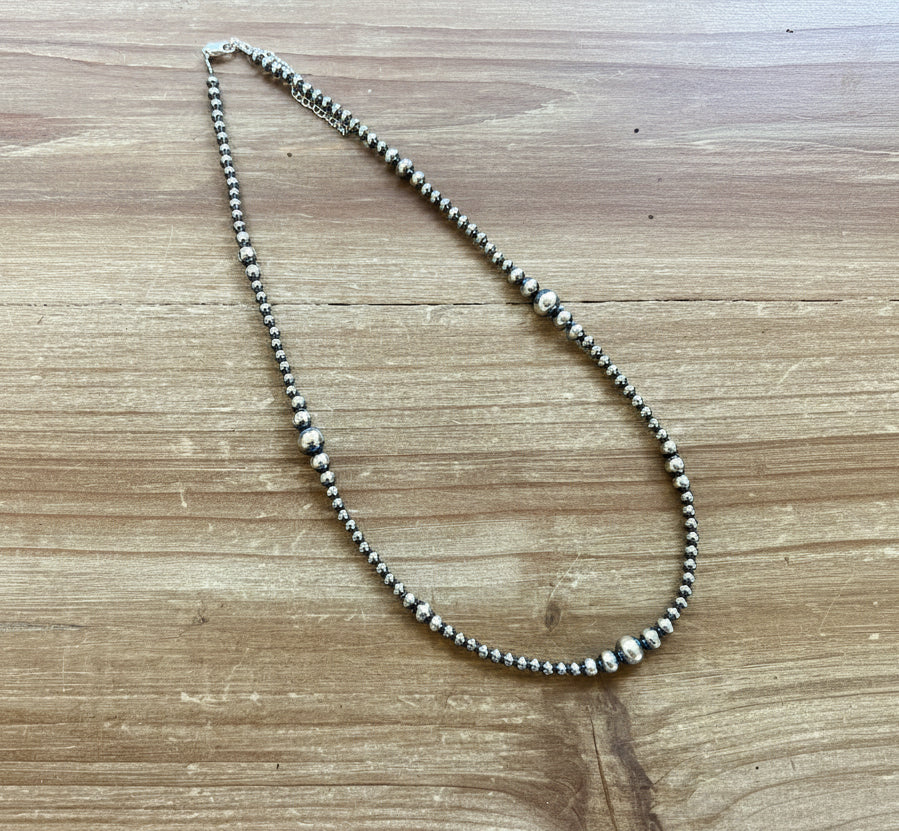 18 inch Graduated Sterling Silver Pearls necklace