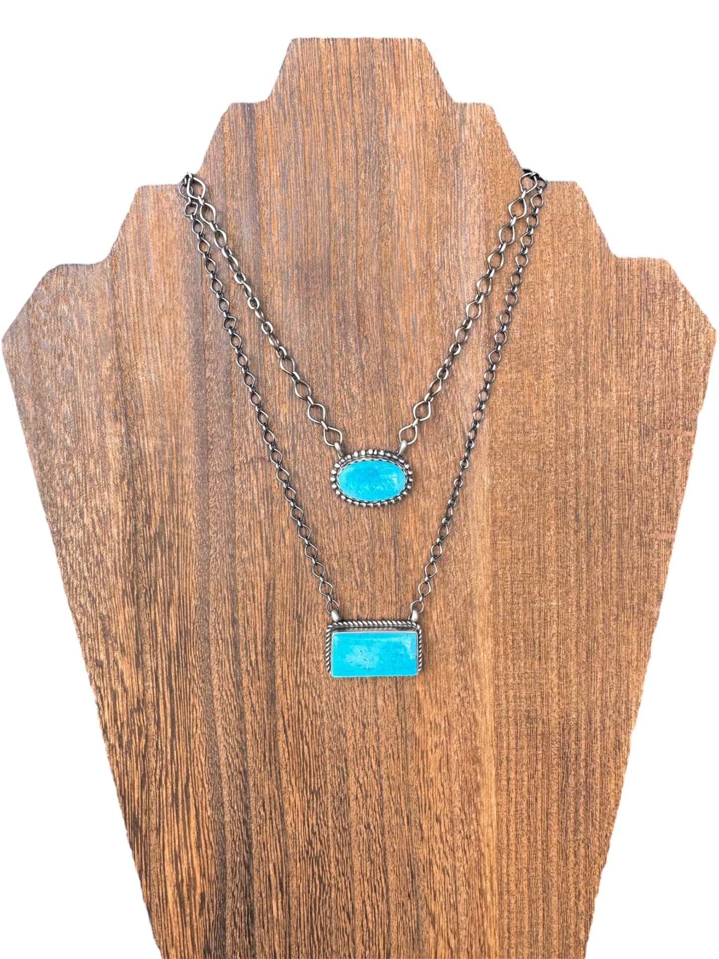Kingman Oval Necklace